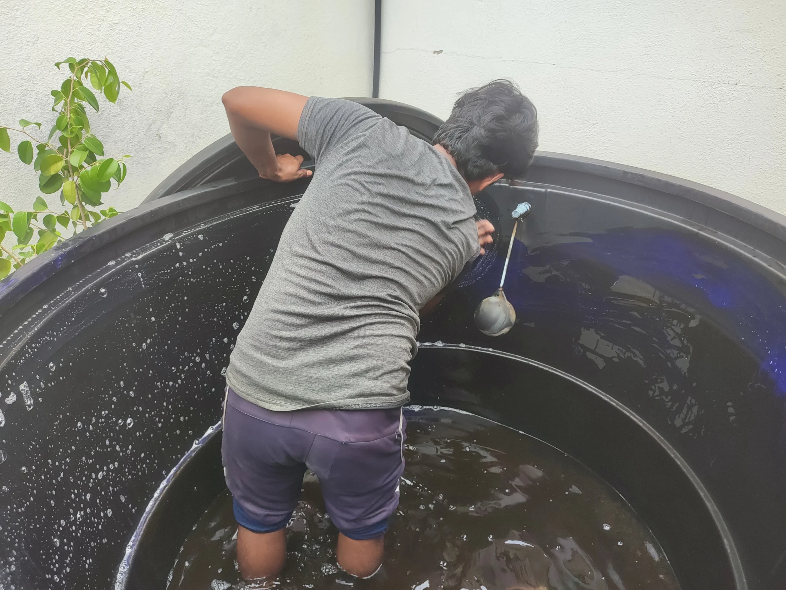 Water tank cleaning in Puchong